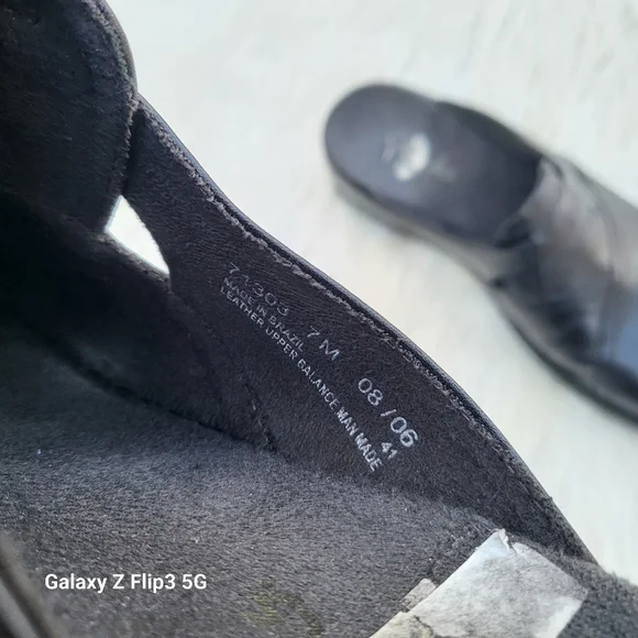 Clarks Black Slip On Loafers Mules 7M - Picture 6 of 12